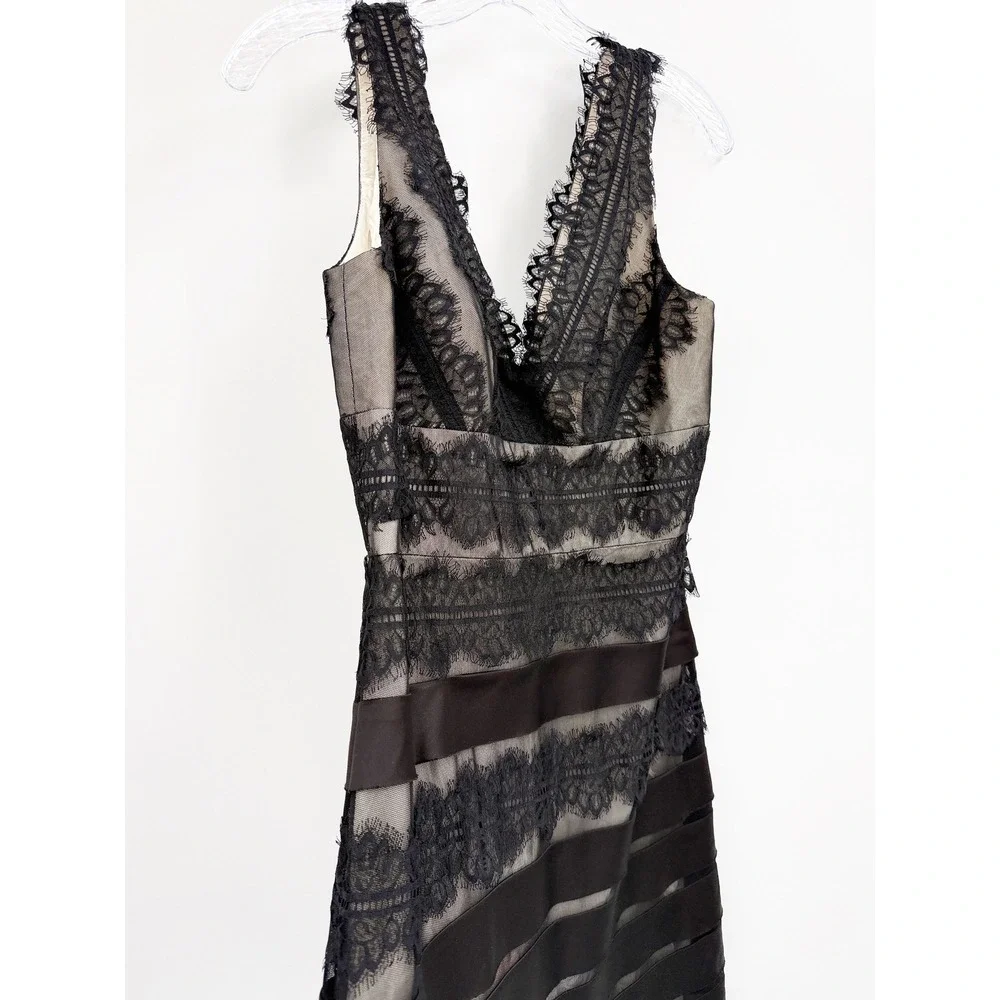 JS Collections Black Lace Satin Tiered V-Neck Cocktail Dress Size 10 Evening